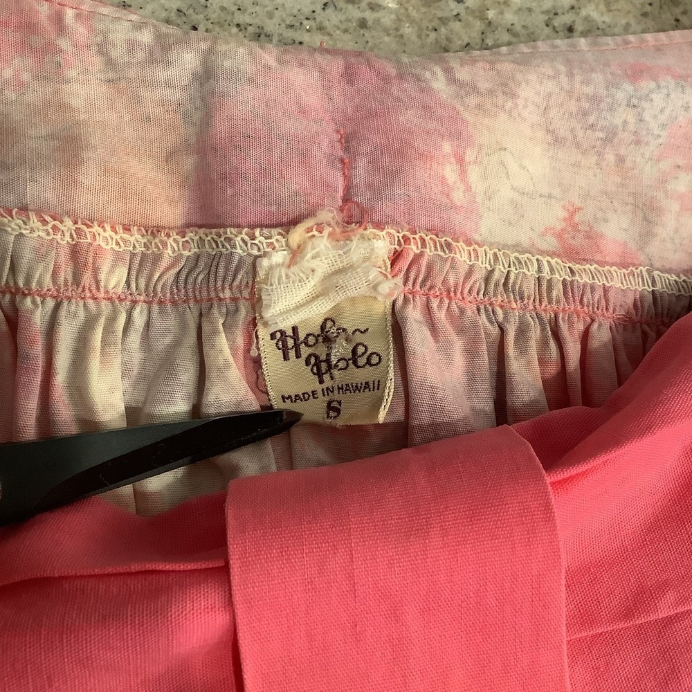 Vintage Pink and Purple Maxi Muumuu Dress Made in Hawaii Size Small - Picture 3 of 8